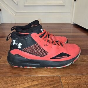 Under Armour Mens Red & Black Sneakers - Sz 8.5